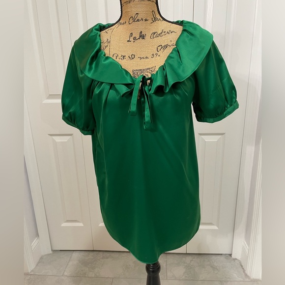 LOFT Emerald Ruffle Blouse - Picture 1 of 14